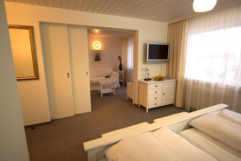 Lupinenhotel Bodensee 시플링겐 객실 사진